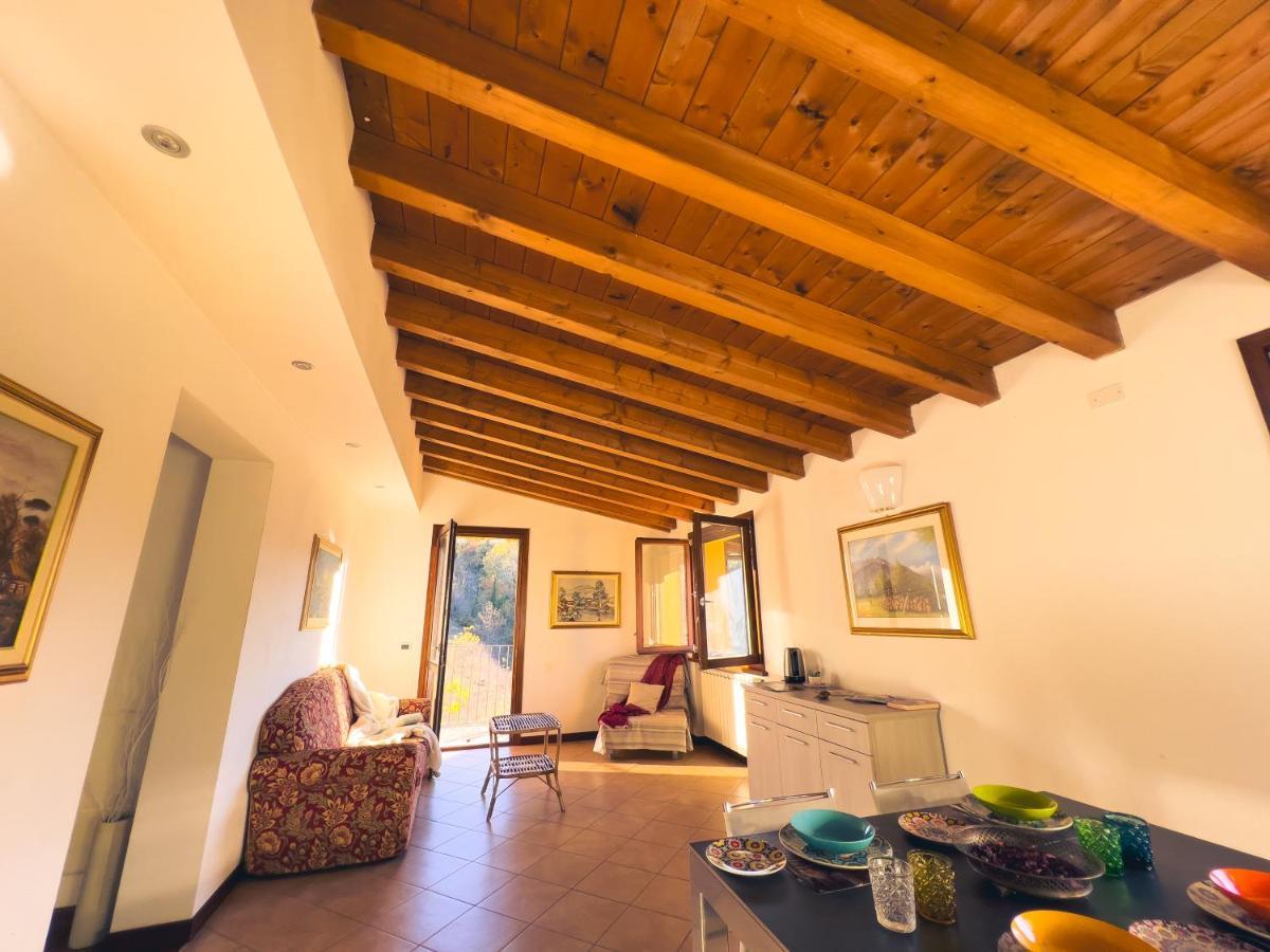 Tenuta Monteoliveto - Family Cottage - Agriturismo Nelle Langhe Vesime Exterior photo